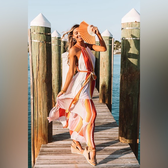 BUDDY LOVE Paradise Passion Halter Maxi Dress - Picture 3 of 8